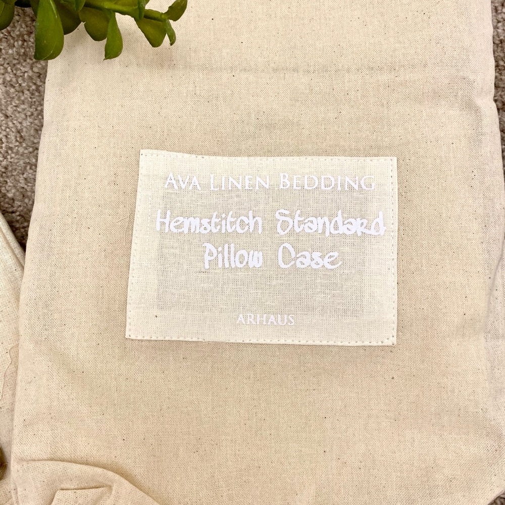 NEW TWO Arhaus Italian Linen Pillowcase Set - Picture 4 of 8